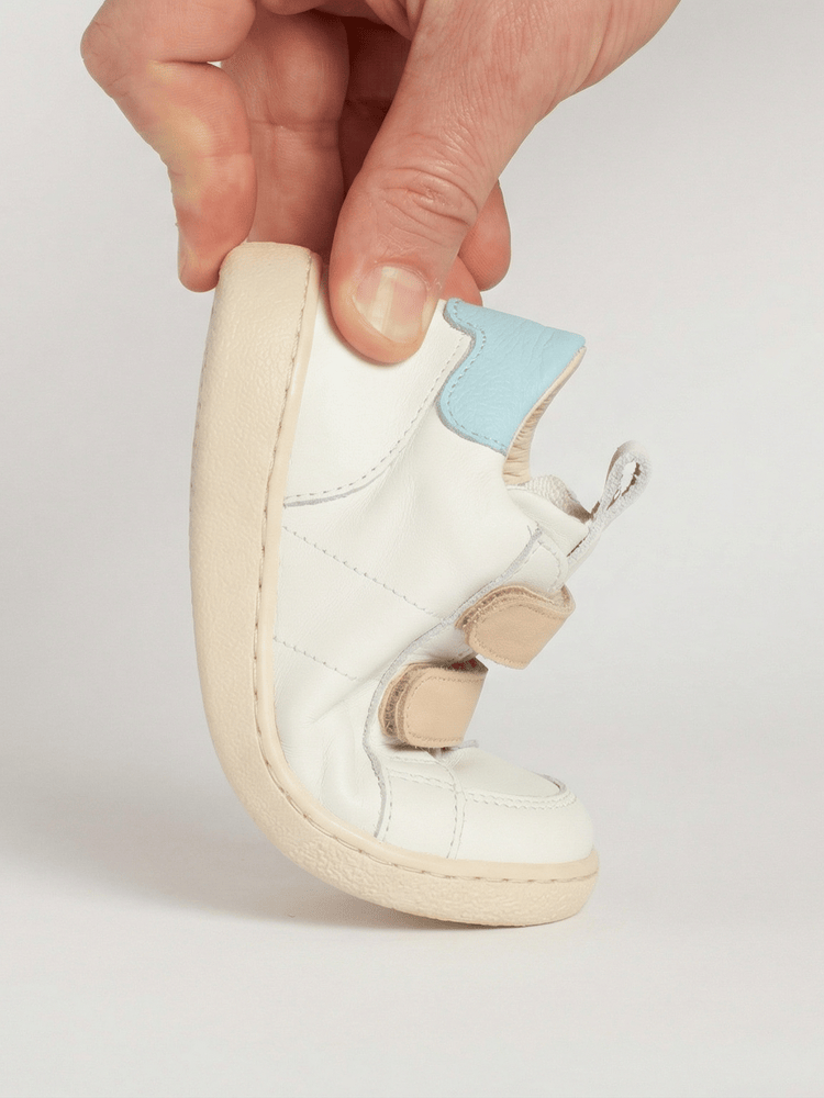 Dimostrazione della flessibilità del montaggio strobel nelle scarpine