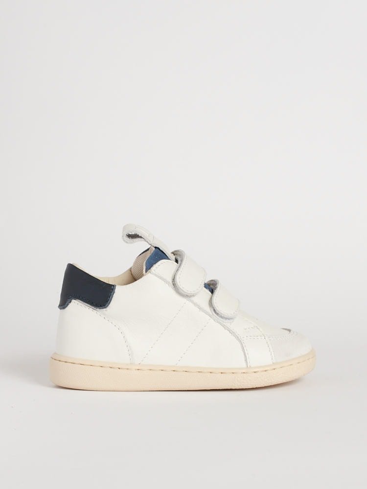 Scarpa primi passi in pelle blu modello Paleari Barberini vista laterale.