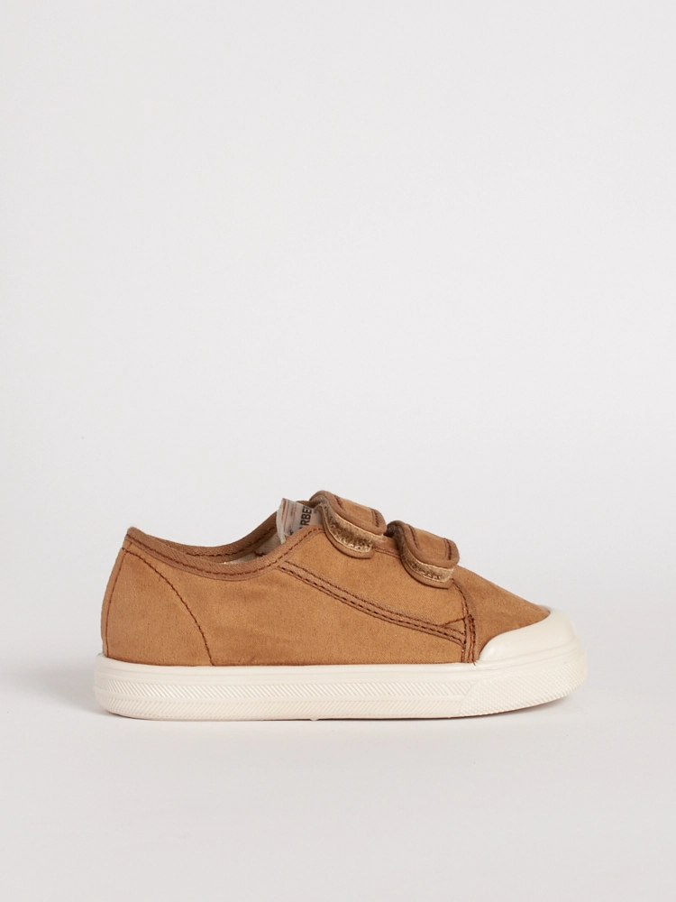 Scarpa estive prime motricità per bambini modello Dondi Era color caramello.