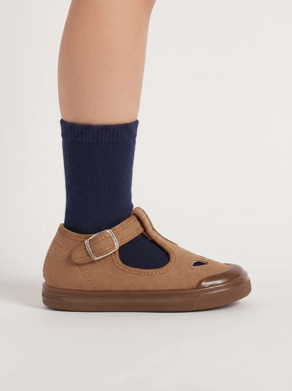 Scarpa occhietti bimbi marrone modello Talpa Barberini con suola caramello vista laterale con calza