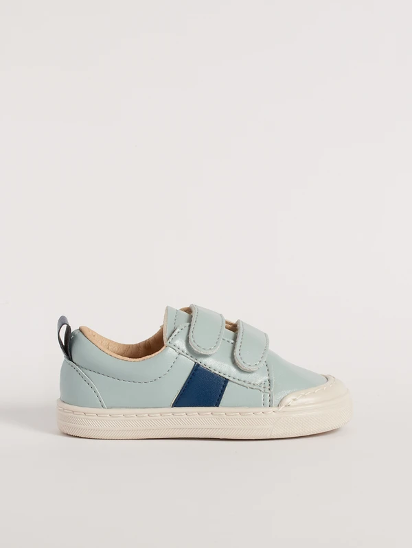 Scarpa primi passi vegana bambino modello Trevis Barberini con tomaia Yatay vista laterale
