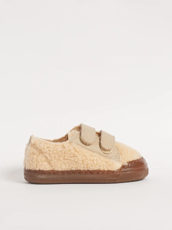 Scarpa invernale con strappo beige teddy modello Dondi Barberini vista laterale